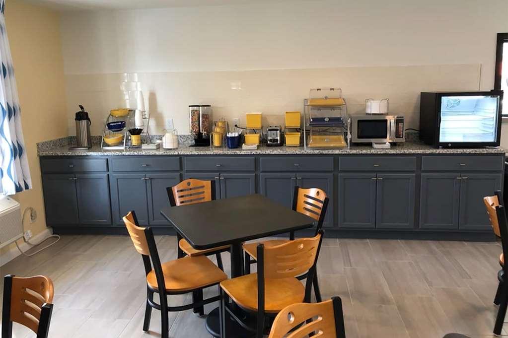 Days Inn By Wyndham Cape Carteret Near Emerald Isle Einrichtungen foto